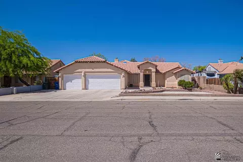 8162 E Olive Ann Ln, Yuma, AZ 85365