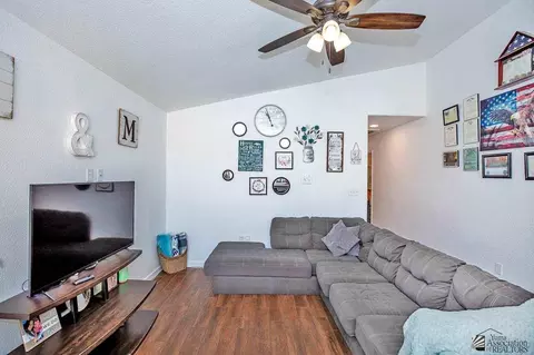 9587 E 38 Pl, Yuma, AZ 85365 photo 4