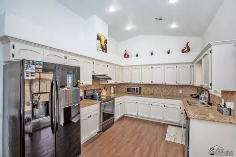9587 E 38 Pl, Yuma, AZ 85365 photo 7