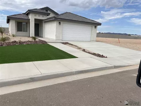 408 N 22 Dr, San Luis, AZ 85349