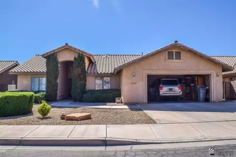 3090 S 47 Dr, Yuma, AZ 85364