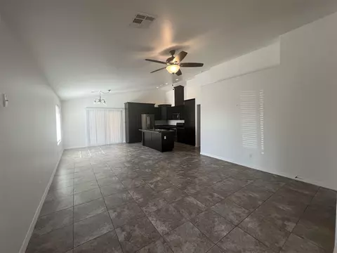8692 E 34 Pl, Yuma, AZ 85365 photo 2