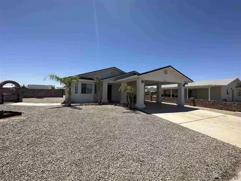 12823 E 45 Dr, Yuma, AZ 85367