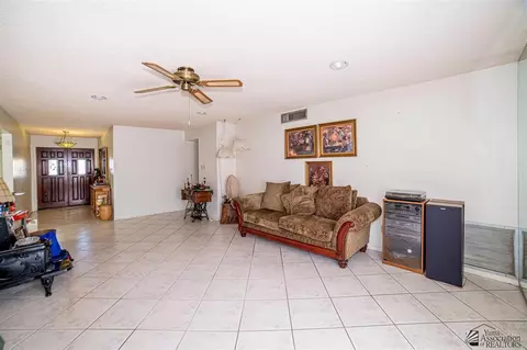 1947 E 26 Pl, Yuma, AZ 85365 photo 12