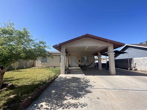 1752 E C St, San Luis, AZ 85336