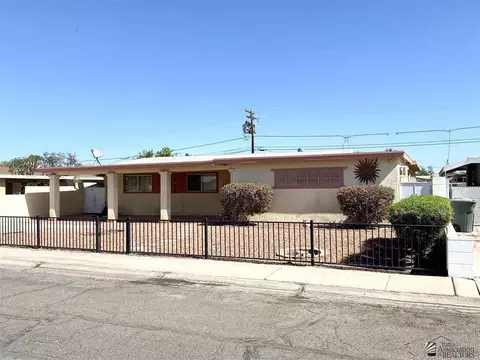 142 E 25 Pl, Yuma, AZ 85364