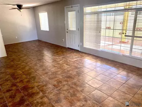 142 E 25 Pl, Yuma, AZ 85364 photo 5