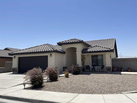 3777 E Ortega St, San Luis, AZ 85349