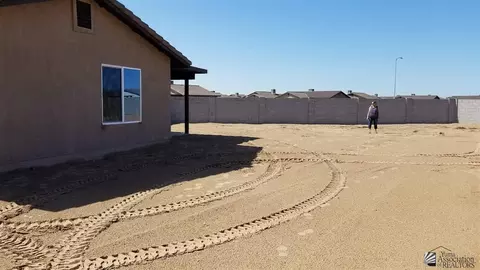 8702 E 36 Pl, Yuma, AZ 85365 photo 6