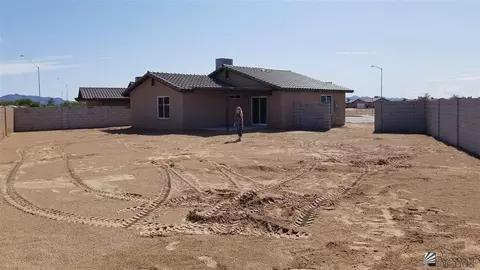 8702 E 36 Pl, Yuma, AZ 85365 photo 3