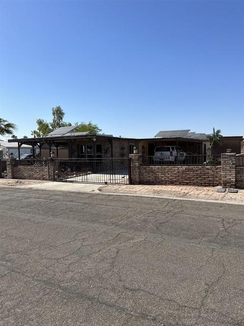 13226 E 42 St, Yuma, AZ 85367