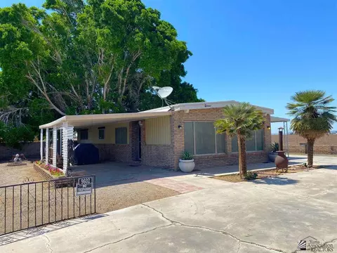9602 S Obsidian Ave, Yuma, AZ 85365