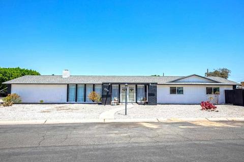 2210 E 25 St, Yuma, AZ 85365