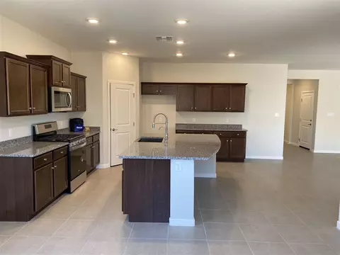 10218 S Solar Ave, Yuma, AZ 85367 photo 2