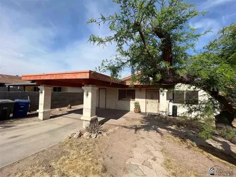 932 S 12 Ave, Yuma, AZ 85364