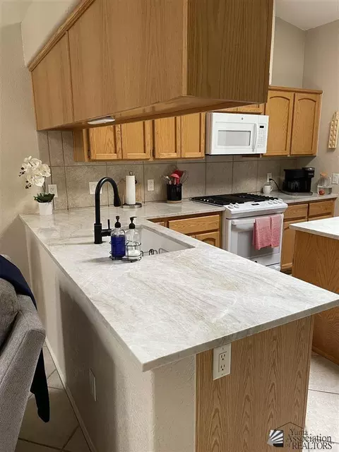 10673 E 35 St, Yuma, AZ 85365 photo 9