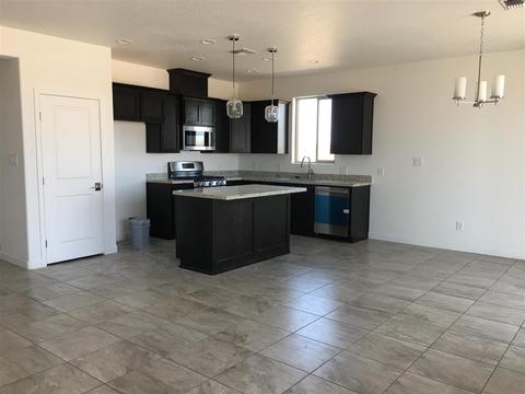 8460 E 34 Pl, Yuma, AZ 85365 photo 2