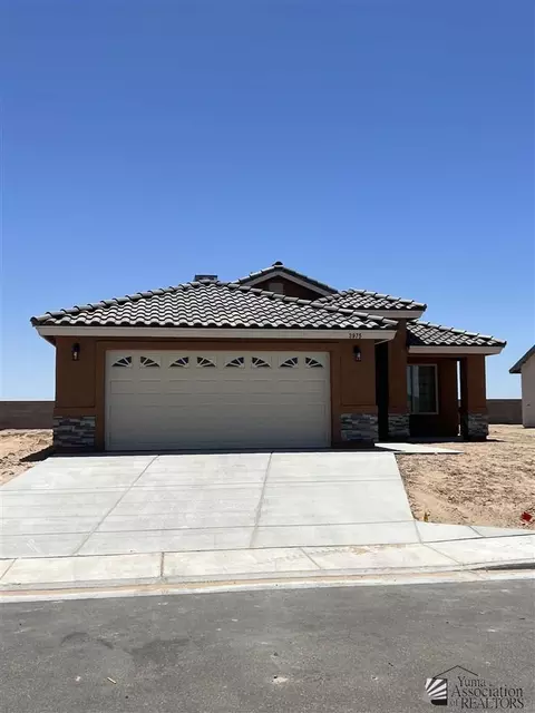 3975 E San Gabriel, San Luis, AZ 85349