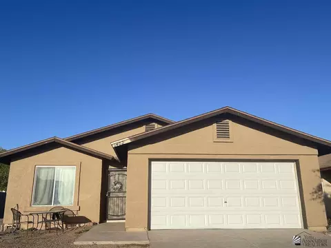 1402 S San Joaquin, Somerton, AZ 85350