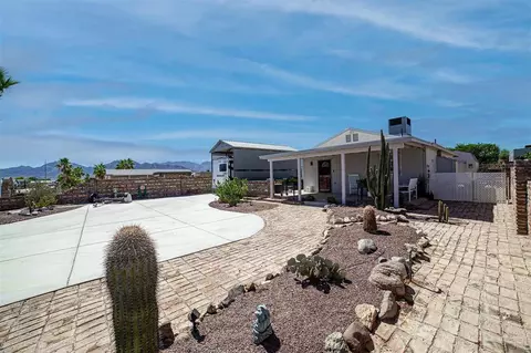 13407 E 55 St, Yuma, AZ 85367 photo 2