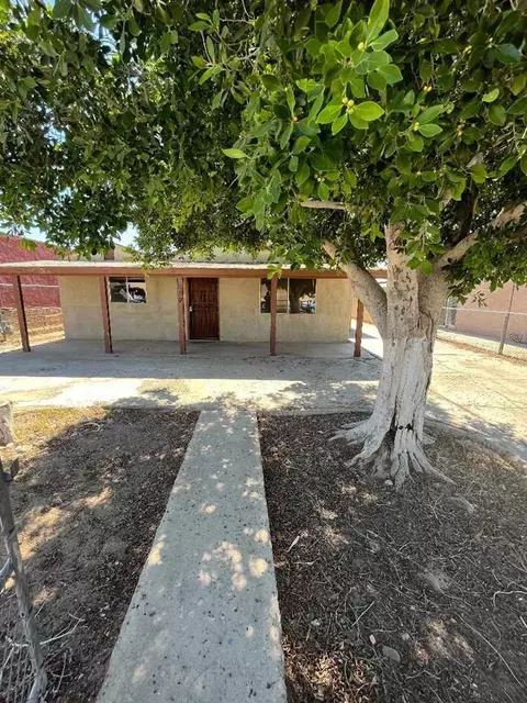 1859 S Maple Ave, Yuma, AZ 85364