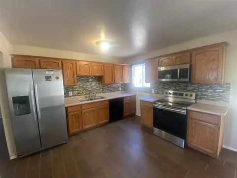 8474 S Apache Ln, Yuma, AZ 85364 photo 4