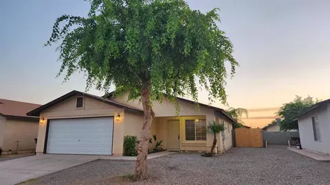 1261 S San Joaquin, Somerton, AZ 85350