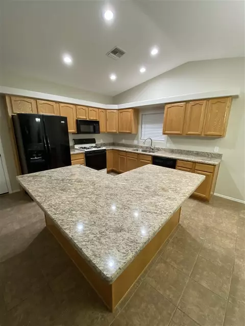 11170 E 25 St, Yuma, AZ 85367 photo 2