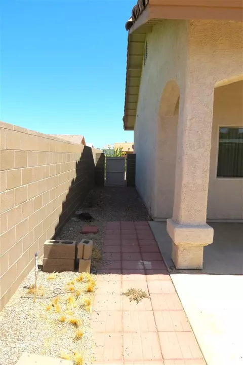 10695 E 38 Ln, Yuma, AZ 85365 photo 12