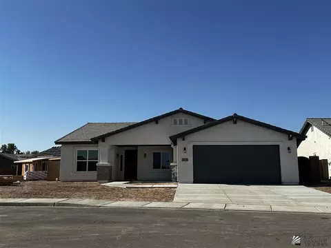 3476 W 39 St, Yuma, AZ 85365