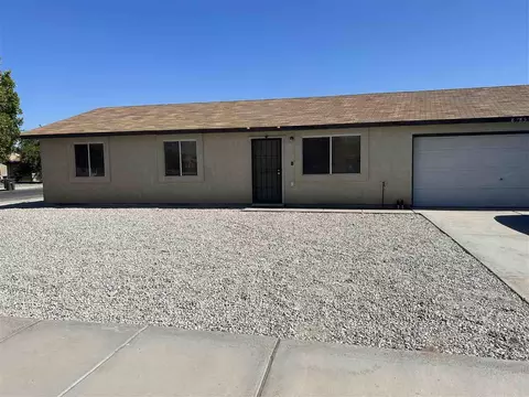 8785 E 37 Ln, Yuma, AZ 85365 photo 2