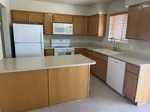 8785 E 37 Ln, Yuma, AZ 85365 photo 5