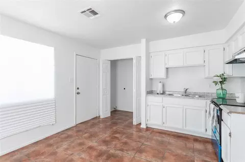 8927 E 39 St, Yuma, AZ 85365 photo 13