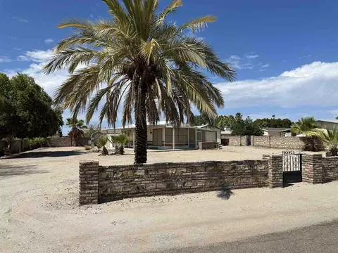 12724 E 34 Pl, Yuma, AZ 85367 photo 2