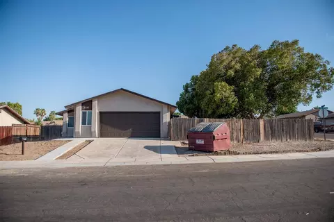 2237 E Calle Chapalla, Yuma, AZ 85365