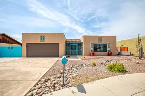 1407 E Sunset Ct, Yuma, AZ 85365