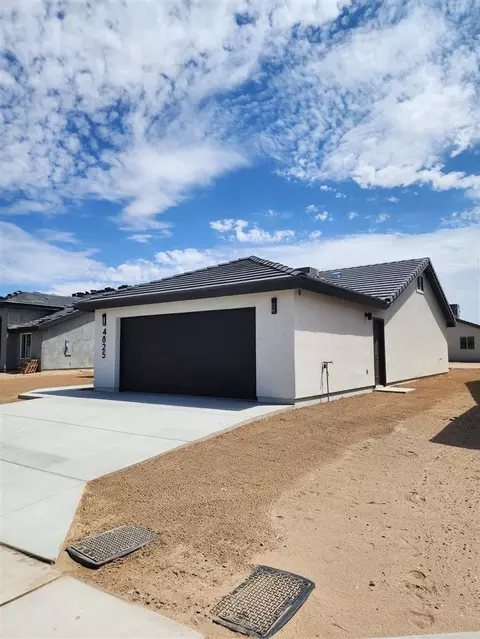 4825 E Monreal Ln, San Luis, AZ 85349 photo 2