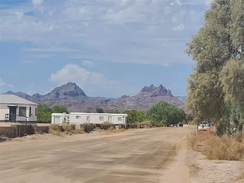 22767 E Well St, Wellton, AZ 85356