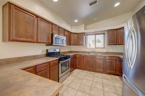 11577 E 24 Pl, Yuma, AZ 85367 photo 8