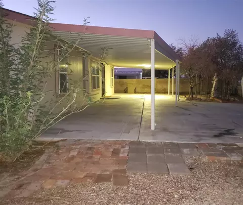10326 S Linda Ln, Wellton, AZ 85356