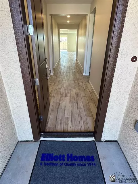 Exterior - 14581 E 42 St, Yuma, AZ 85367 photo 3 of 7
