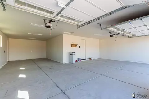 Exterior - 14581 E 42 St, Yuma, AZ 85367 photo 2 of 7