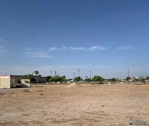 2525 E 24 St, Yuma, AZ 85365 photo 2