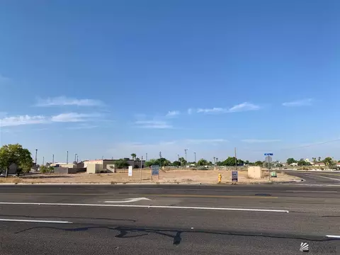 2525 E 24 St, Yuma, AZ 85365 photo 1