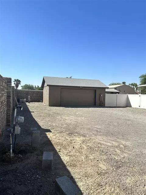 12661 E 34 Pl, Yuma, AZ 85367 photo 2