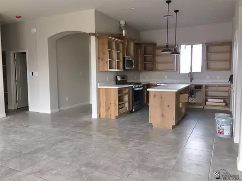 Kitchen - 8203 E 34 Rd, Yuma, AZ 85365 photo 1 of 3