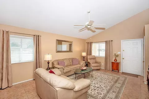 2290 E 27 Ln, Yuma, AZ 85365 photo 4