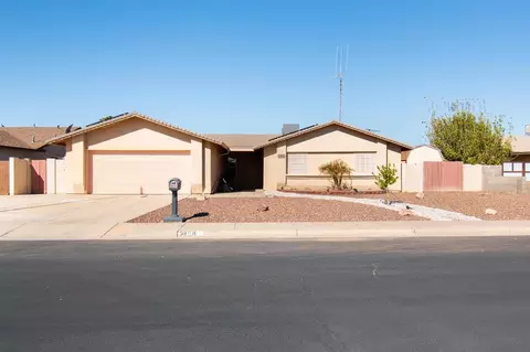 2494 S 30 Dr, Yuma, AZ 85364