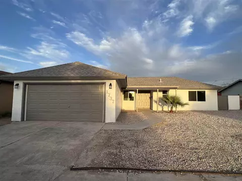 1737 S Pendergast, Yuma, AZ 85364