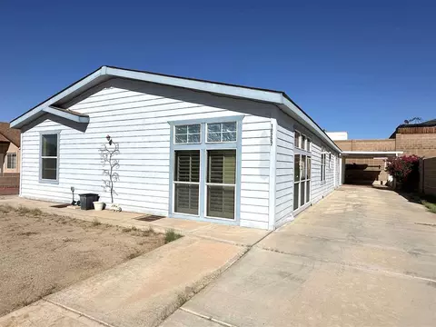 10227 S Monsoon Ave, Yuma, AZ 85365